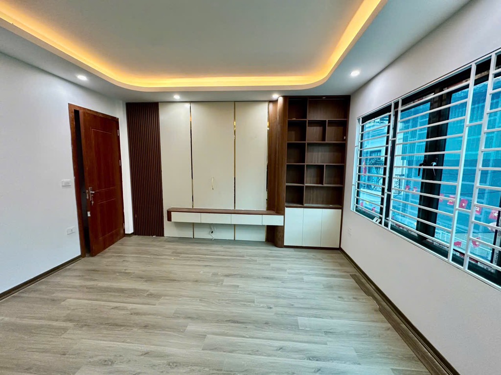 Cực Hiếm - Oto Tránh - Full Nội Thất - Gần QL 32